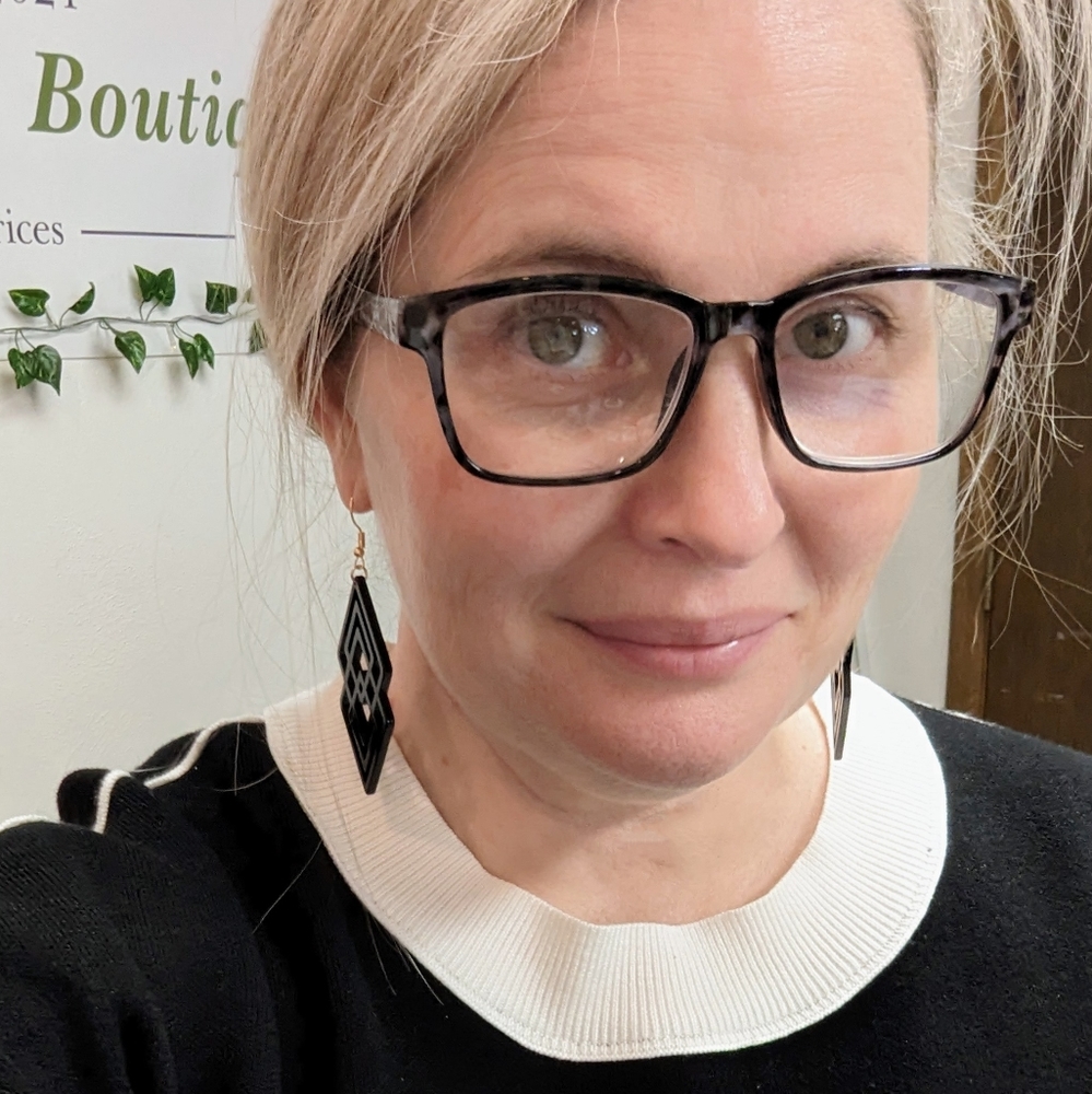 Meet your Posher, Jill